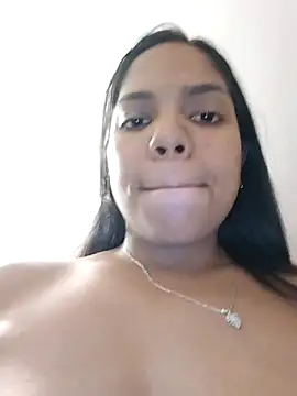 CloeeHills  online show from 10.03.25