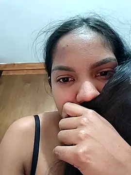 CloeeHills  online show from 10.06.25