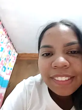 CloeeHills  online show from 10.17.25