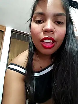 CloeeHills  online show from 10.23.25