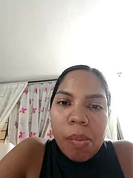 CloeeHills  online show from 10.28.25