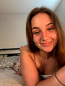 Snapshot of MadilynX777 chatting on 10.09.25 MadilynX777 online show from 10.09.25