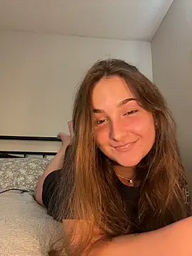 Snapshot of MadilynX777 chatting on 10.13.25 MadilynX777 online show from 10.13.25