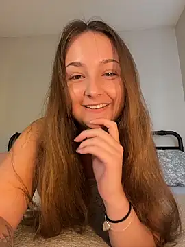 Snapshot of MadilynX777 chatting on 10.20.25 MadilynX777 online show from 10.20.25