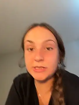 Snapshot of MadilynX777 chatting on 10.22.25 MadilynX777 online show from 10.22.25