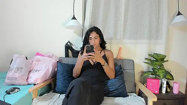 zou quira online show from 09.17.25