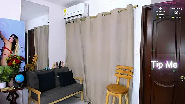 zou quira online show from 03.05.26