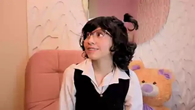 VioletxBloom online show from 04.06.26