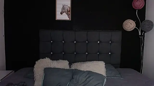 Snapshot of nicolee_8 chatting on 11.08.25 nicolee 8 online show from 11.08.25