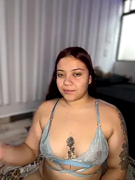 Snapshot of MelissaJhones chatting on 10.13.25 MelissaJhones online show from 10.13.25