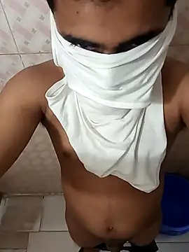 Snapshot of Holy_Sex_International chatting on 11.02.25 Holy Sex International online show from 11.02.25