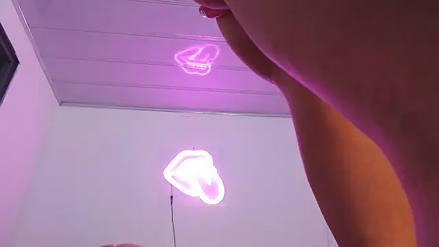 valerii fox 69 online show from 04.19.26