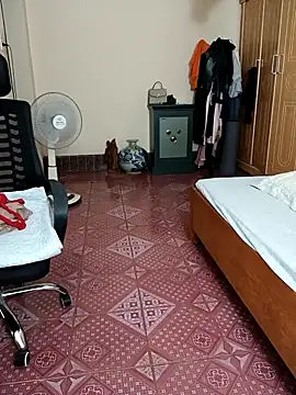 Snapshot of Moona_heny chatting on 09.28.25 Moona heny online show from 09.28.25