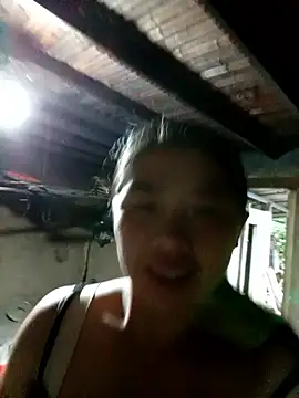 Snapshot of quynhkoolbae chatting on 09.10.25 quynhkoolbae online show from 09.10.25