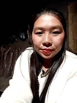quynhkoolbae online show from 12.21.25