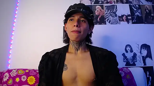 Snapshot of bellamy_095 chatting on 02.12.26 bellamy 095 online show from 02.12.26