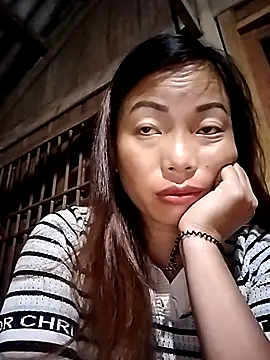 Annaacutee online show from 10.04.25