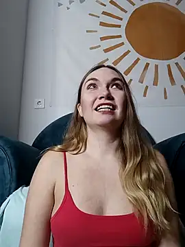 Snapshot of KisaVixen chatting on 02.03.26 KisaVixen online show from 02.03.26