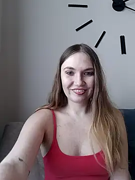 Snapshot of KisaVixen chatting on 02.22.26 KisaVixen online show from 02.22.26