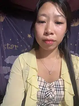 Snapshot of mayly_lucky chatting on 09.09.25 mayly lucky online show from 09.09.25