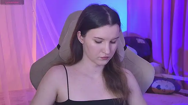 AgataWillis online show from 04.11.26