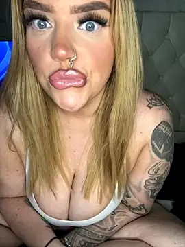 MysteriousMylaX online show from 11.29.25