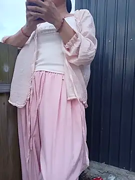 linda bae00 online show from 05.24.26