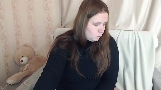 AdelinaLawson online show from 12.11.24