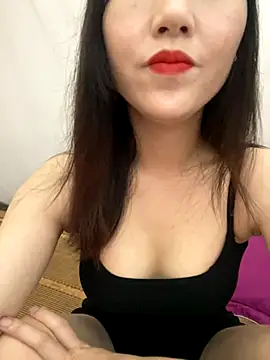 Snapshot of Dieknr chatting on 10.04.25 Dieknr online show from 10.04.25