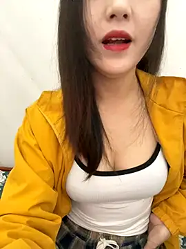 Snapshot of Dieknr chatting on 11.03.25 Dieknr online show from 11.03.25