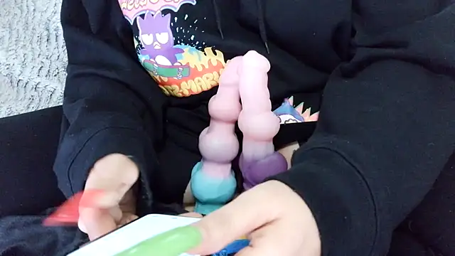 fetishslut4u online show from 09.13.25