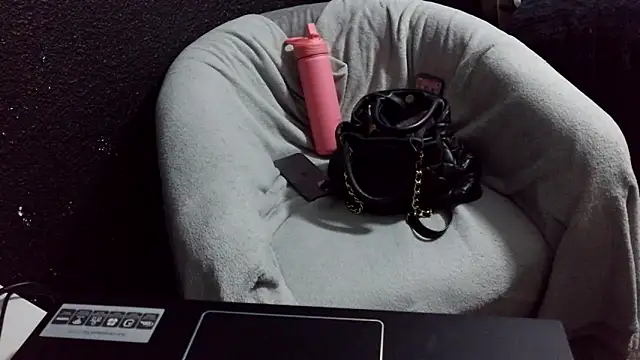 fetishslut4u online show from 10.04.25