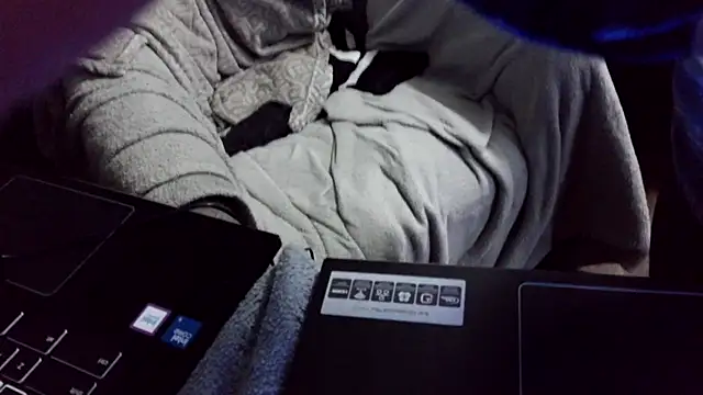 fetishslut4u online show from 10.11.25