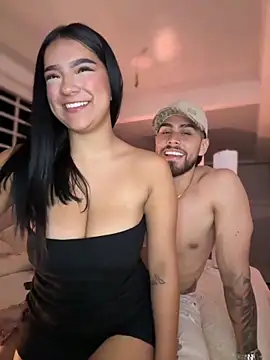 Snapshot of Tomas_Olivia chatting on 09.16.25 Tomas Olivia online show from 09.16.25