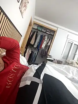 Waner16 online show from 12.23.25