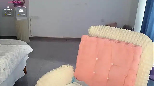 Xiali-166 online show from 12.14.25