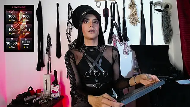 Snapshot of Akinoro_dark chatting on 12.01.25 Akinoro dark online show from 12.01.25