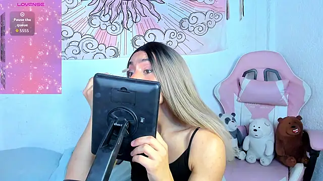 brihanna cooper online show from 05.16.26