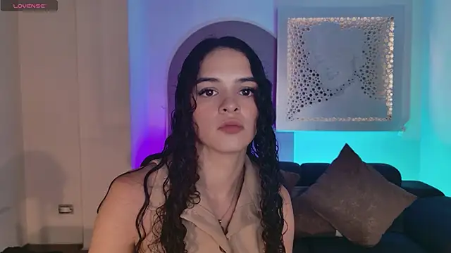 AprilRhodes  online show from 10.03.25