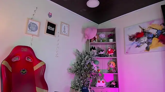 Lana Dreams  online show from 09.12.25