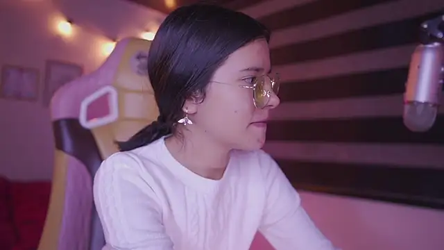 Lana Dreams  online show from 11.08.25