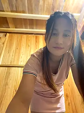 phungtiti online show from 10.05.25