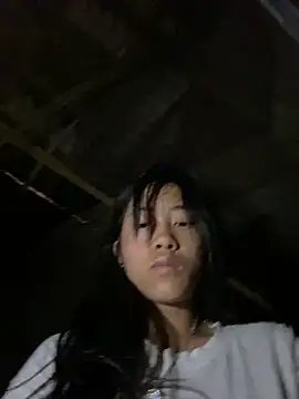 EmLy02 online show from 09.25.25