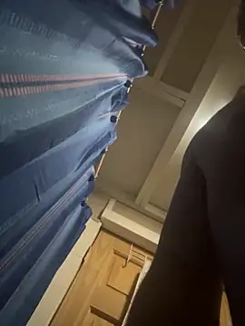 kev0n2389 online show from 10.15.25