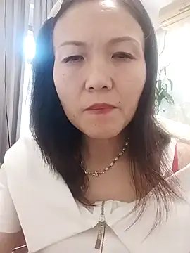 Snapshot of Joanna1122 chatting on 11.15.25 Joanna1122 online show from 11.15.25