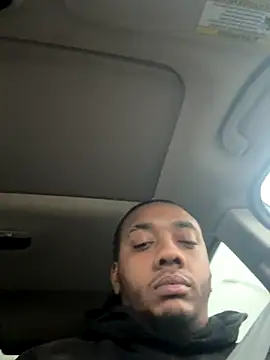 Snapshot of Kingstrokezxx chatting on 11.30.25 Kingstrokezxx online show from 11.30.25