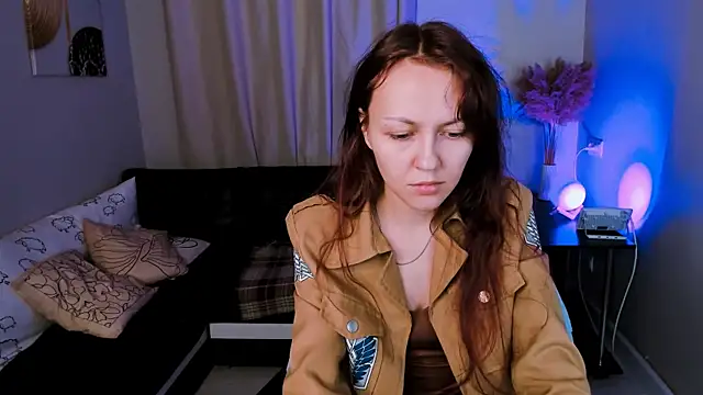 Snapshot of Mia_meowXkiss chatting on 11.07.25 Mia meowXkiss online show from 11.07.25