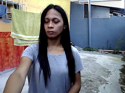 Snapshot of missruffa chatting on 09.17.25 missruffa online show from 09.17.25