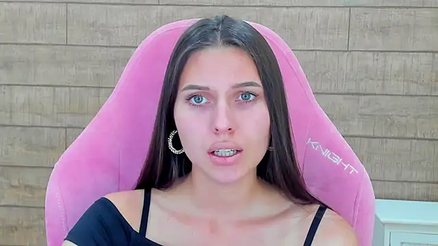 AlisaVersailles online show from 09.23.25