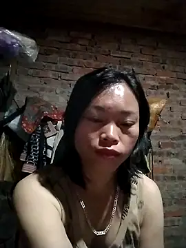   Ngoc20   online show from 10.31.25